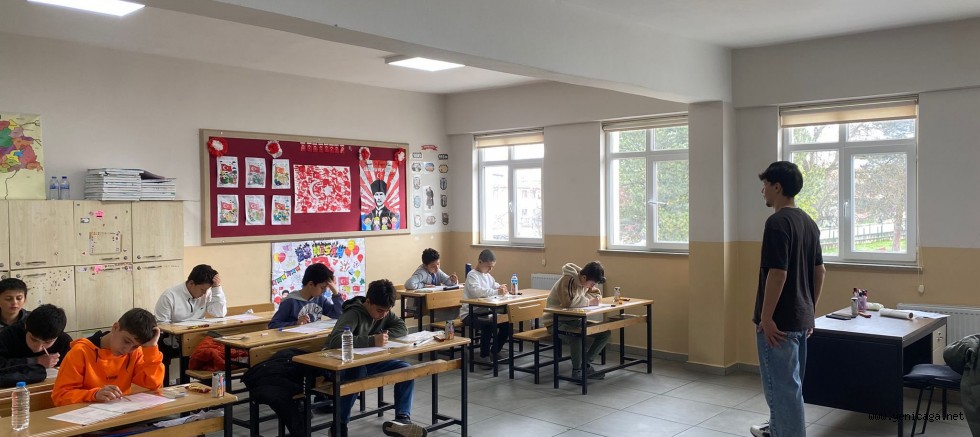 Ortaokullar Düzeyi Siyer-i Nebi Yarışması düzenlendi.