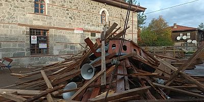 Dörtdivan’ın Tarihi Camiinde Üzücü Olay