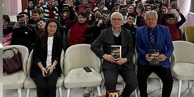 GENÇLER OKUDUKLARI YAZARLA BULUŞTU: KARACASU’DA ANLAMLI ETKİNLİK