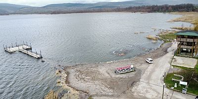 Yeniçağa Gölü’nde Su Seviyesi Yükseldi: Kıyı Şeridi Sular Altında